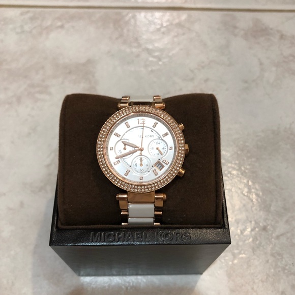 Michael Kors Watch - Picture 1 of 6